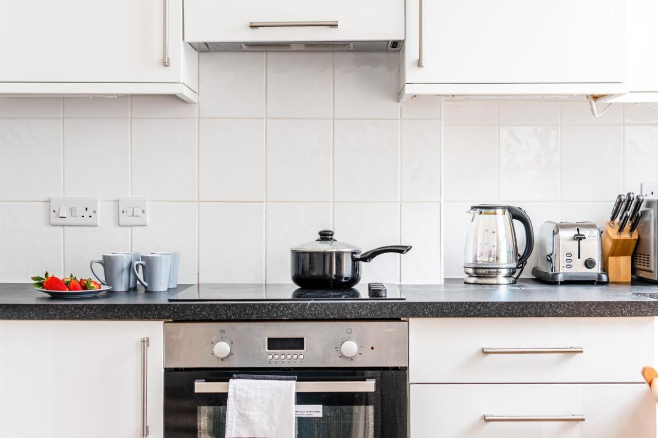Charming 1 Bed Apartment Near Museum 런던 외부 사진